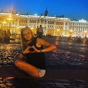 Meet your Posher, Janet